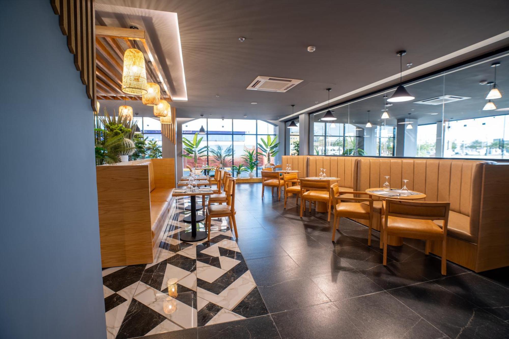 Park Inn By Radisson Najran Exterior photo