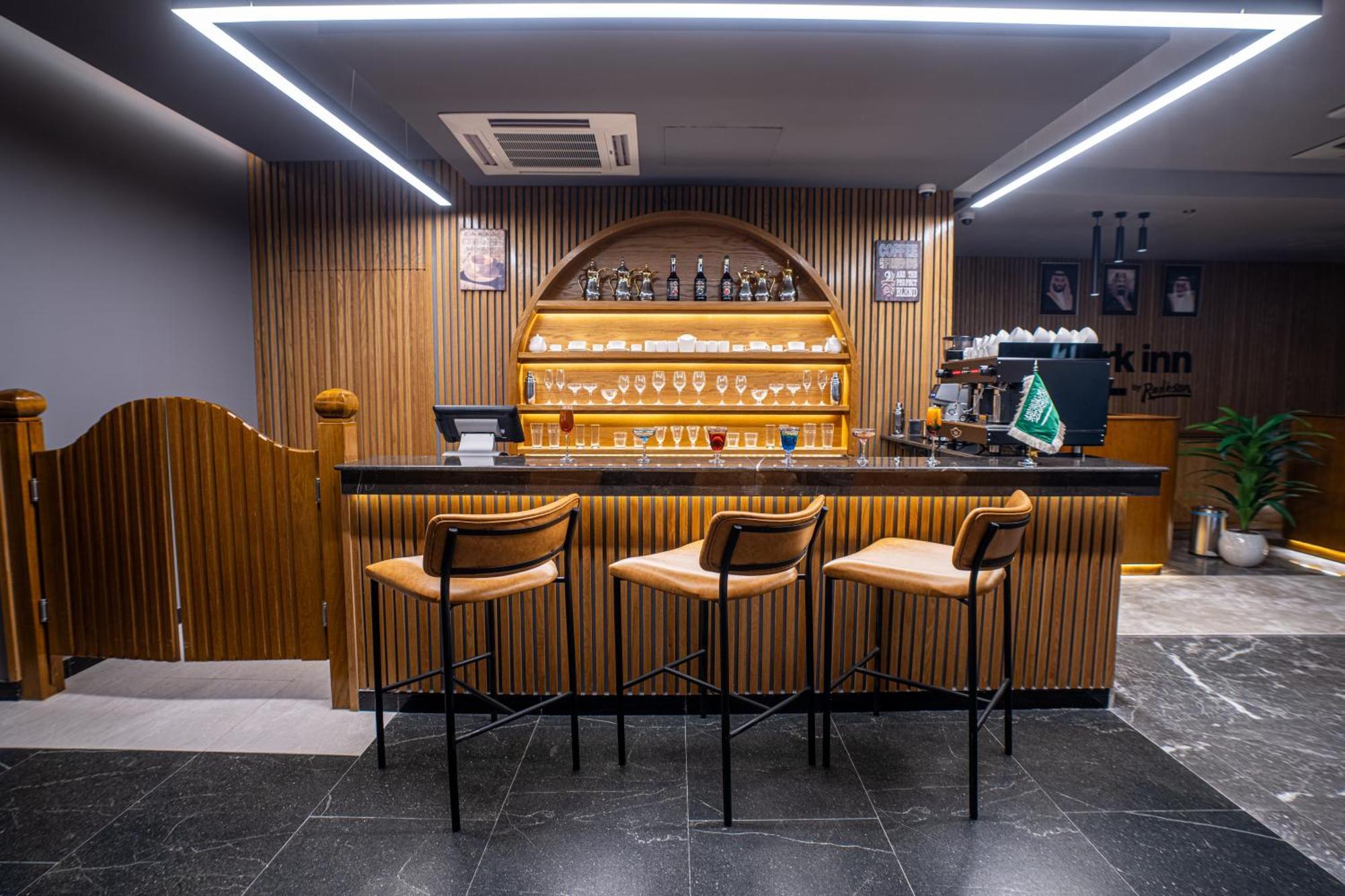 Park Inn By Radisson Najran Exterior photo