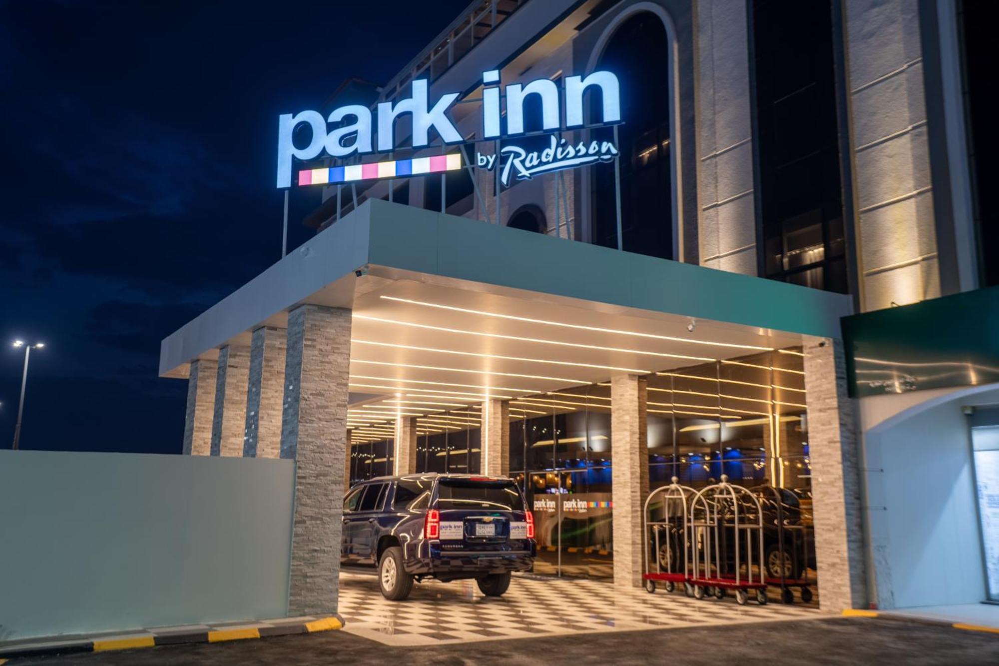 Park Inn By Radisson Najran Exterior photo