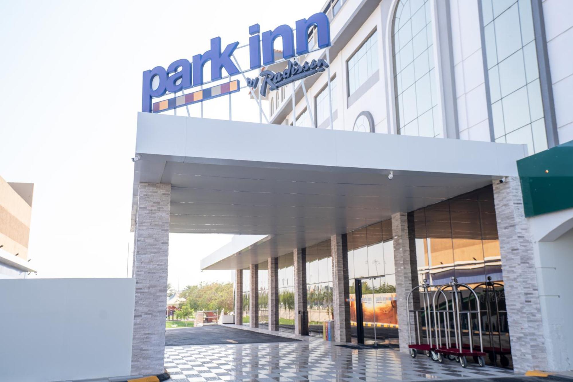 Park Inn By Radisson Najran Exterior photo